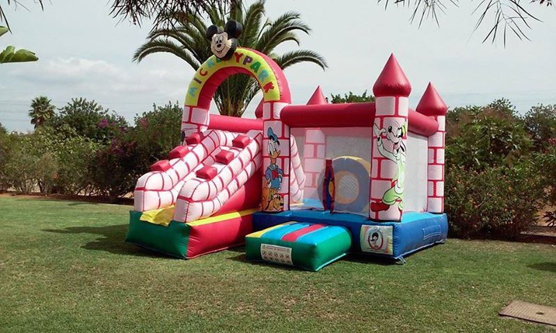 Insuflável Mickey Park | Aluguer de Insufláveis Oficina de Sonhos Algarve