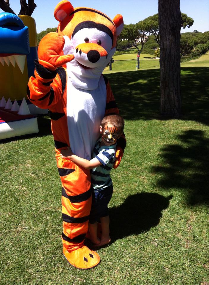 Mascotes | Oficina de Sonhos - Animação e Decoração de Eventos Algarve