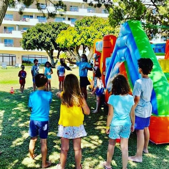 Animação hoteleira algarve- kids club-aluguer de insuflavel hoteis - SERVIÇOS DE ANIMAÇÃO INFANTIL ALGARVE