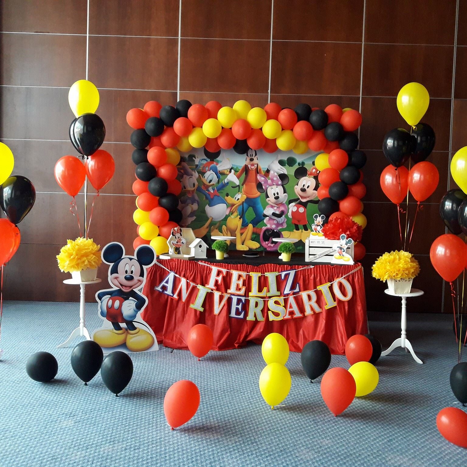 Decoração Temática Mickey | Oficina de Sonhos - Animação e Decoração de Eventos Algarve